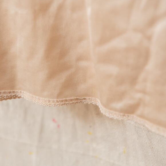 Set of 3 Vintage Lace Slips 1990s Polyester Knee Length Champagne Peach White - Picture 13 of 13